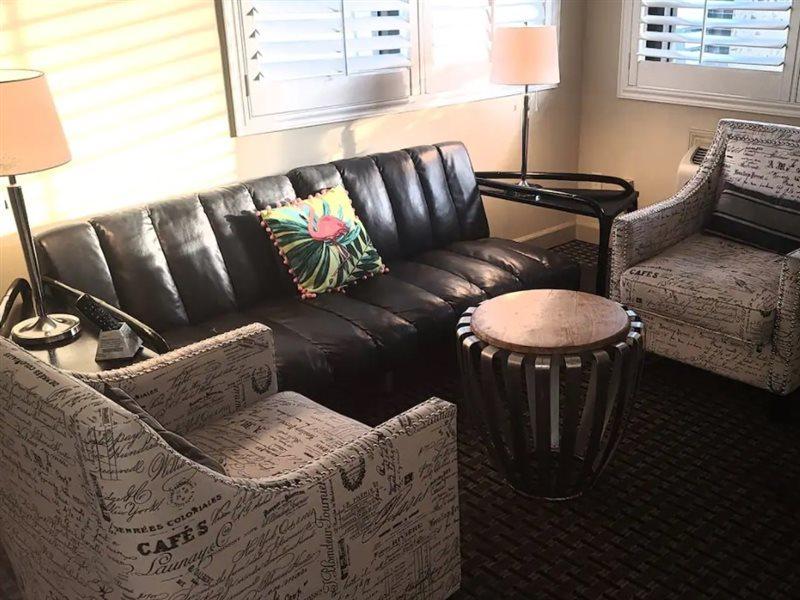Sole Inn And Suites Пенсакола Екстериор снимка