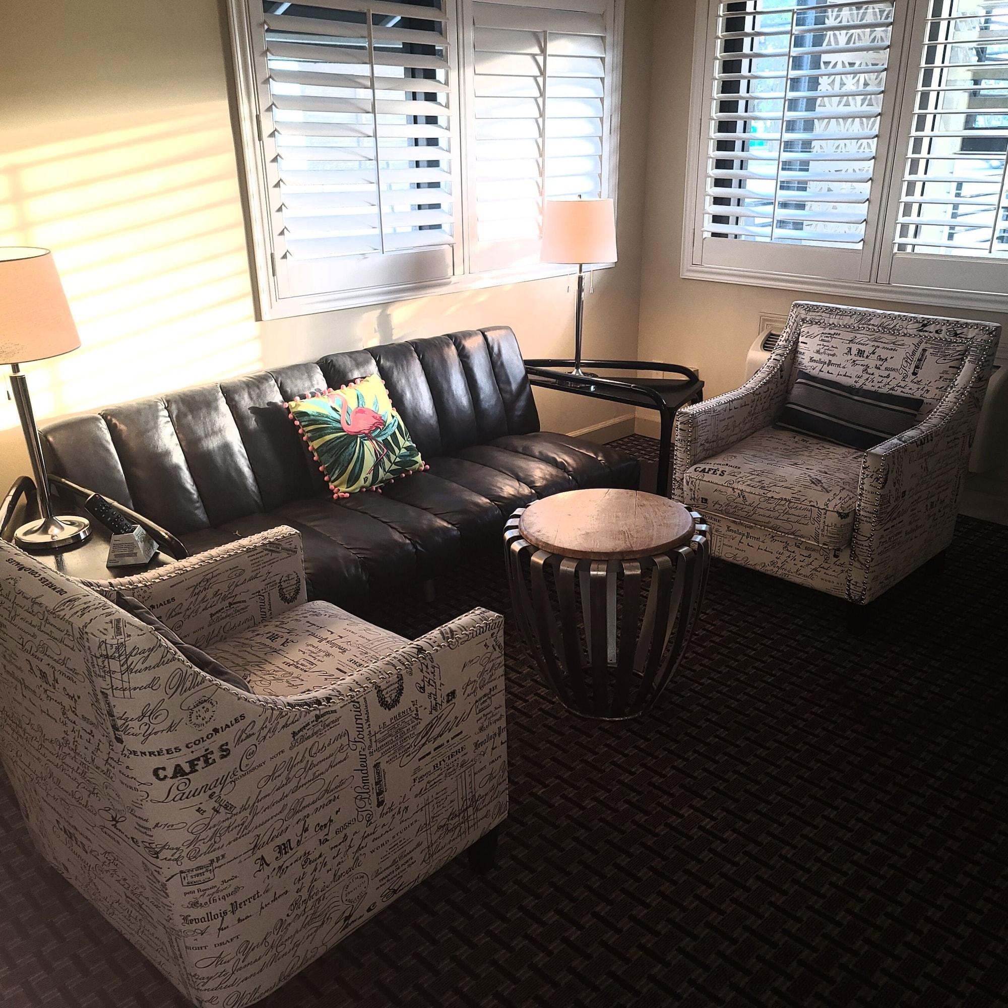 Sole Inn And Suites Пенсакола Екстериор снимка